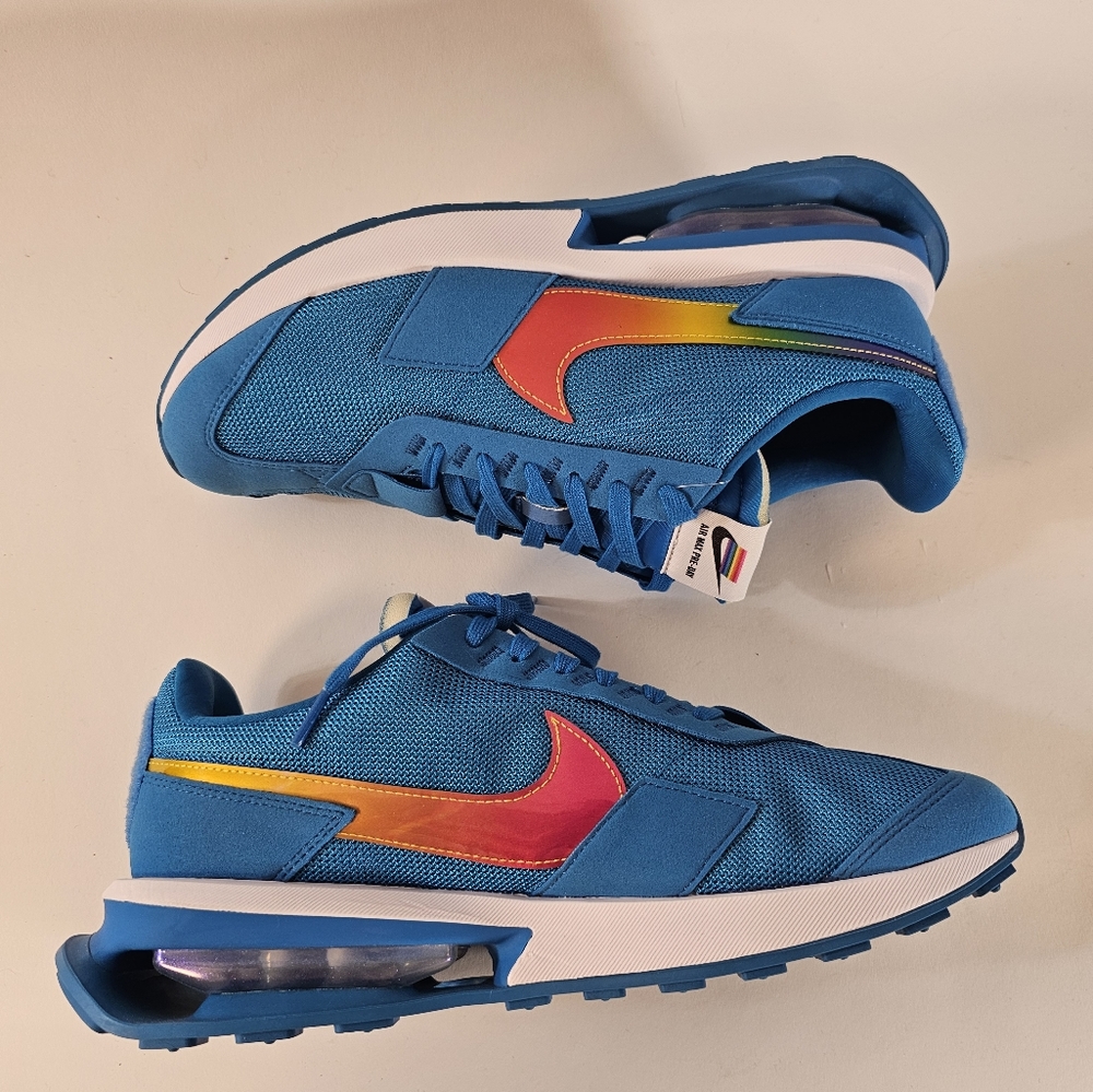 Men's Nike Blue BETRUE air max sneakers